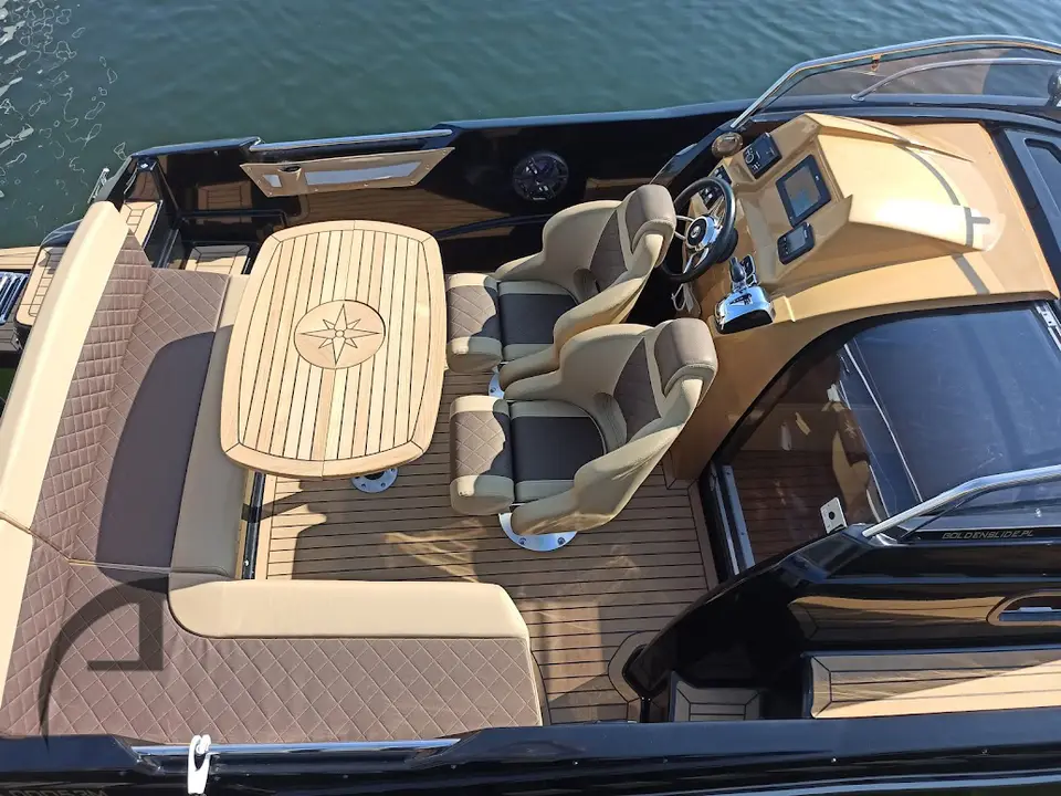 Golden Slide Marine