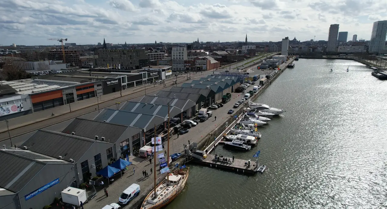 Nassau Scheepsbenodigdheden